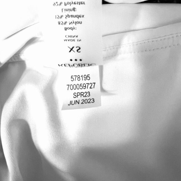 NWT Banana Republic Twisted Knot Swimsuit in White XS - Picture 6 of 9